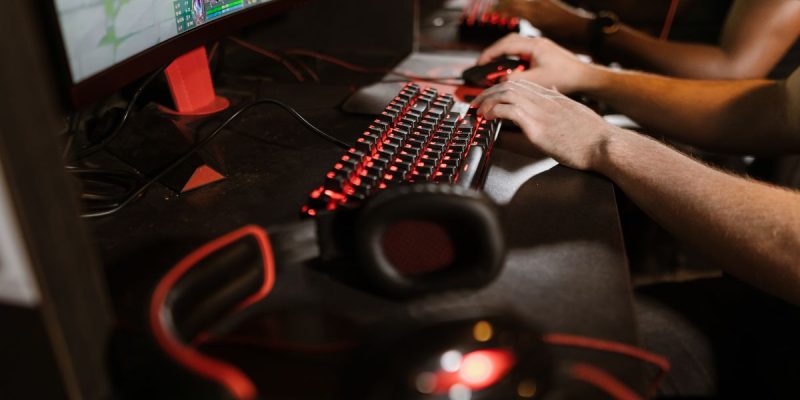 Quels réglages permettent d’optimiser la RTX 5080 dans les jeux